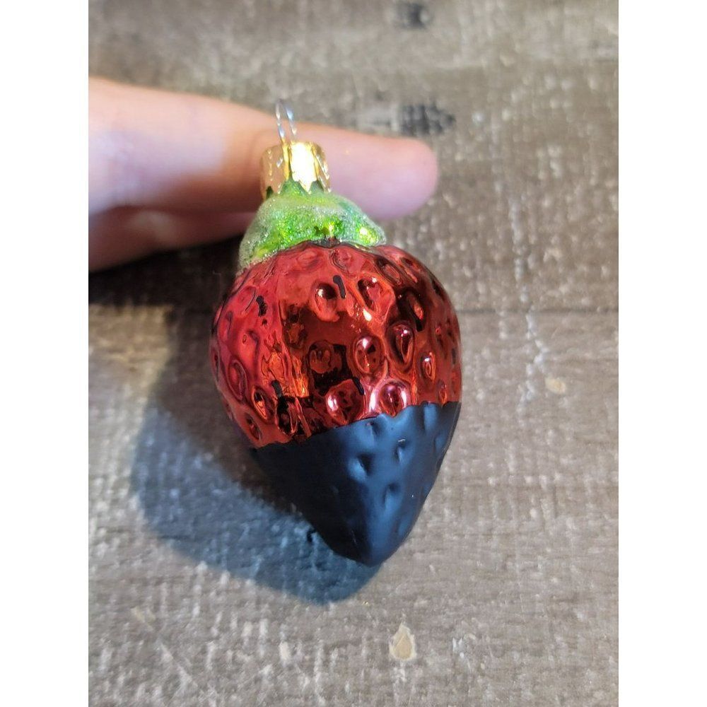Columbia chocolate dipped strawberry blown glass ornament Xmas decor